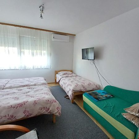 Apartments Lela Bihać Exteriér fotografie