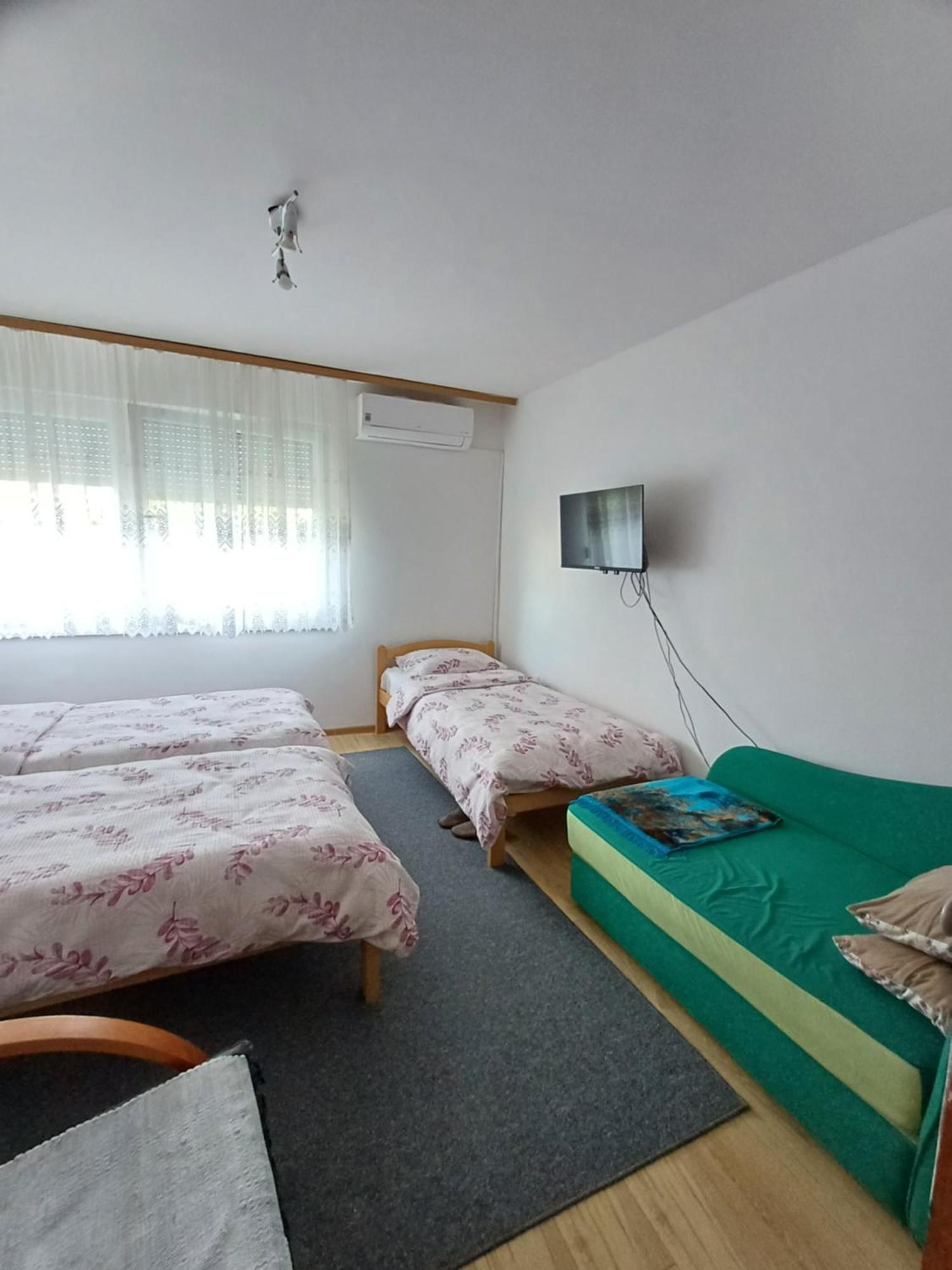 Apartments Lela Bihać Exteriér fotografie